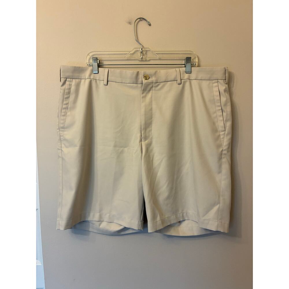 Peter Millar Salem Performance Stone Khaki Shorts Men's Size 40 Golf